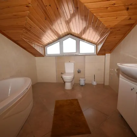 Kaya Duplex *