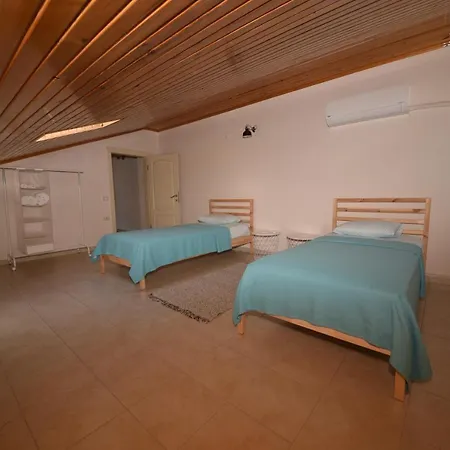 Kaya Duplex